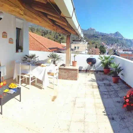 La Terrazza Sulla Baia Di Apartment Giardini Naxos