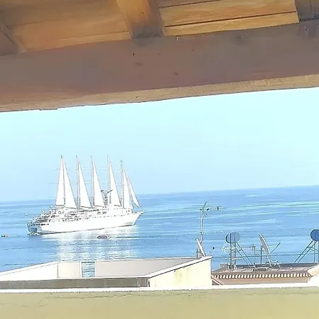 Apartment La Terrazza Sulla Baia Di Giardini Naxos